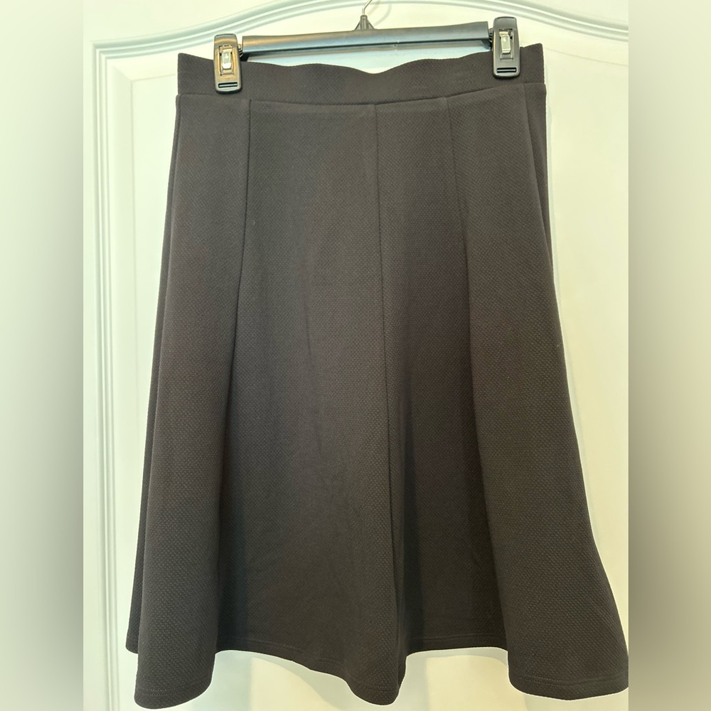 Fig and Blu Women’s Small Classic A Line Black Skirt